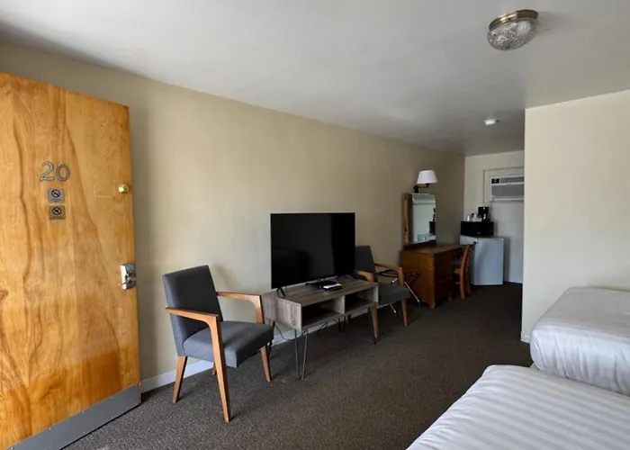 Motel Sage 2*