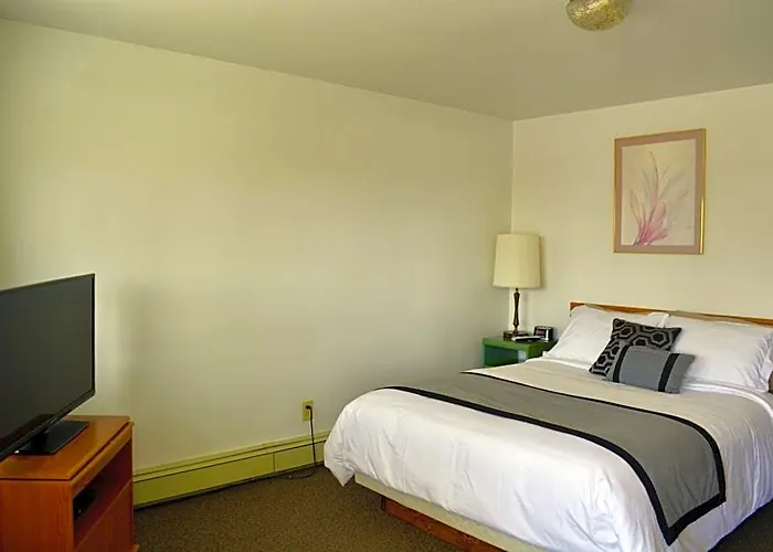 Sage Motel 2*