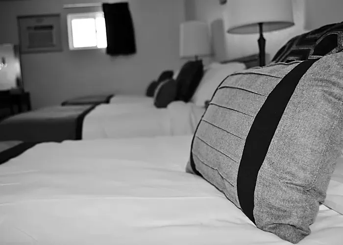 Sage Motel 2*